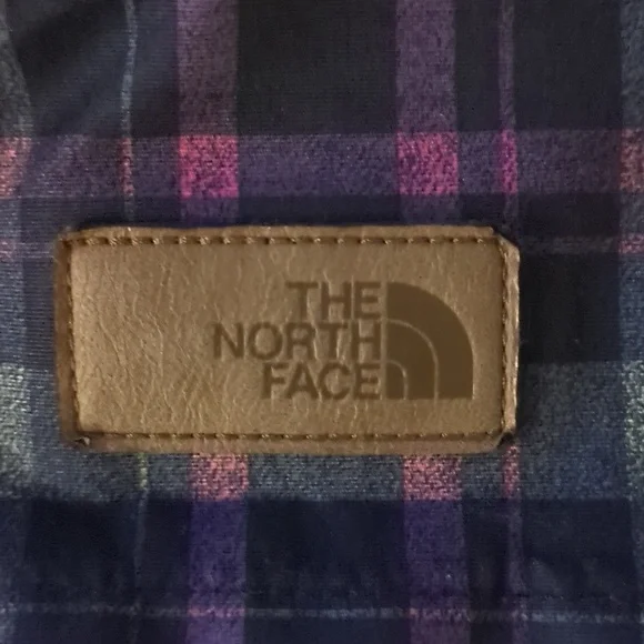 Women's Small North Face Ricas HyVent Jacket - Picture 6 of 10